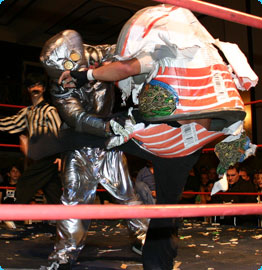 Silver Potato and Soup Tangle in the Ring